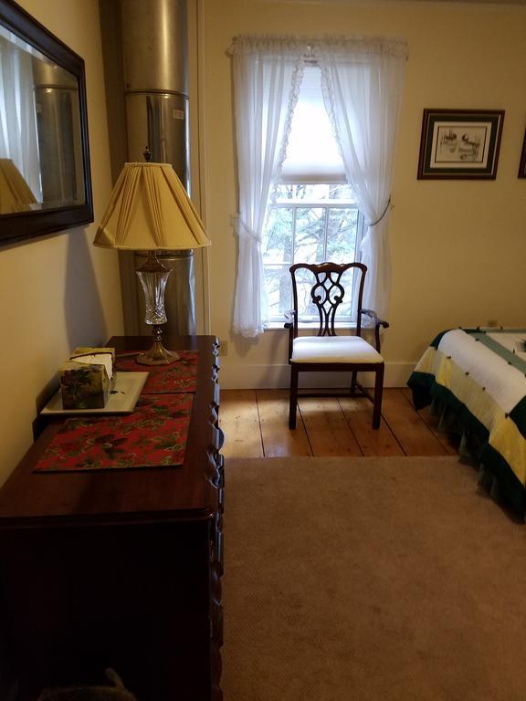 1860 House Inn And Rental Home Essex Esterno foto